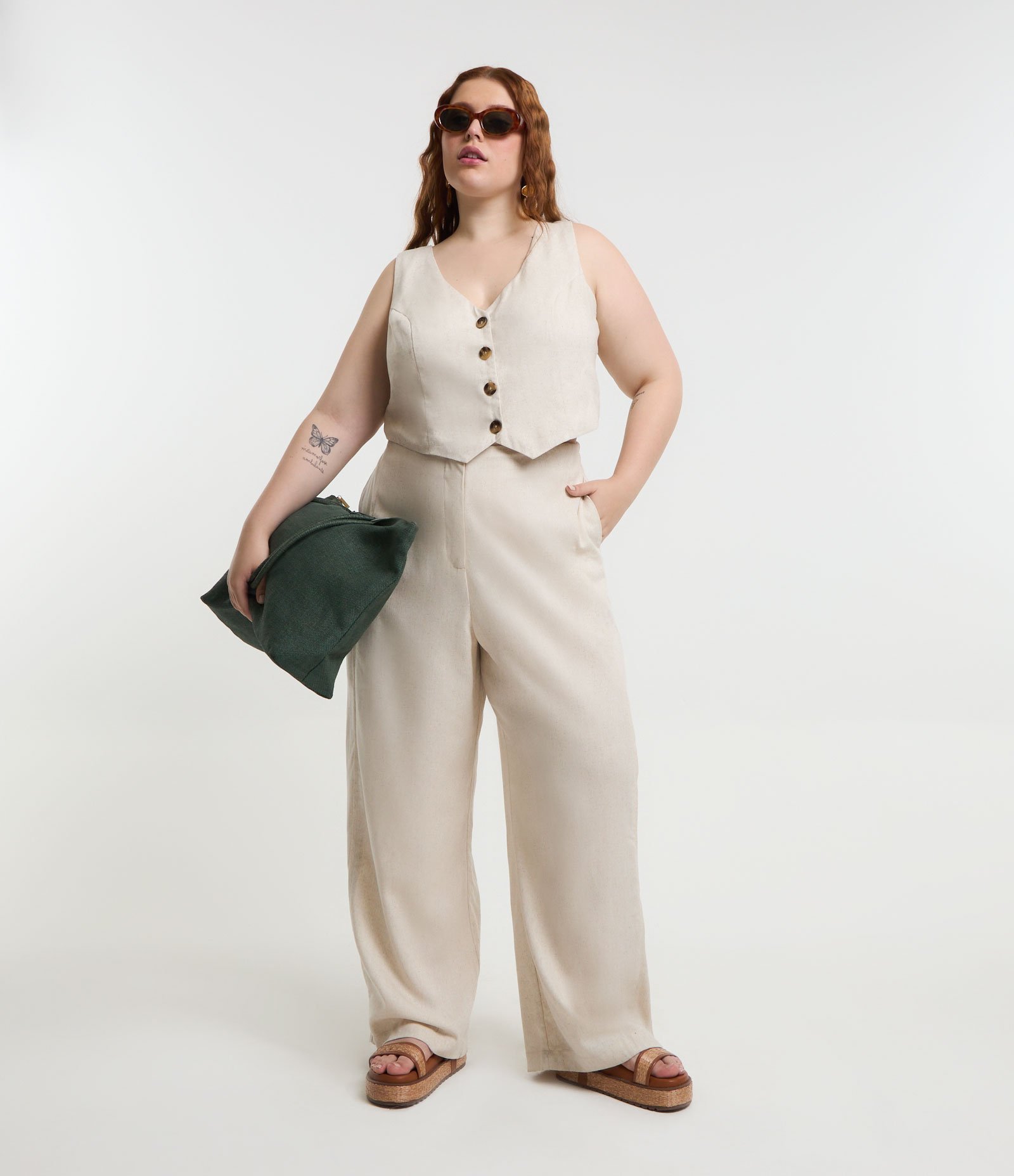 Calça Wide Leg com Linho Efeito Cru Curve & Plus Size Bege Cru 1