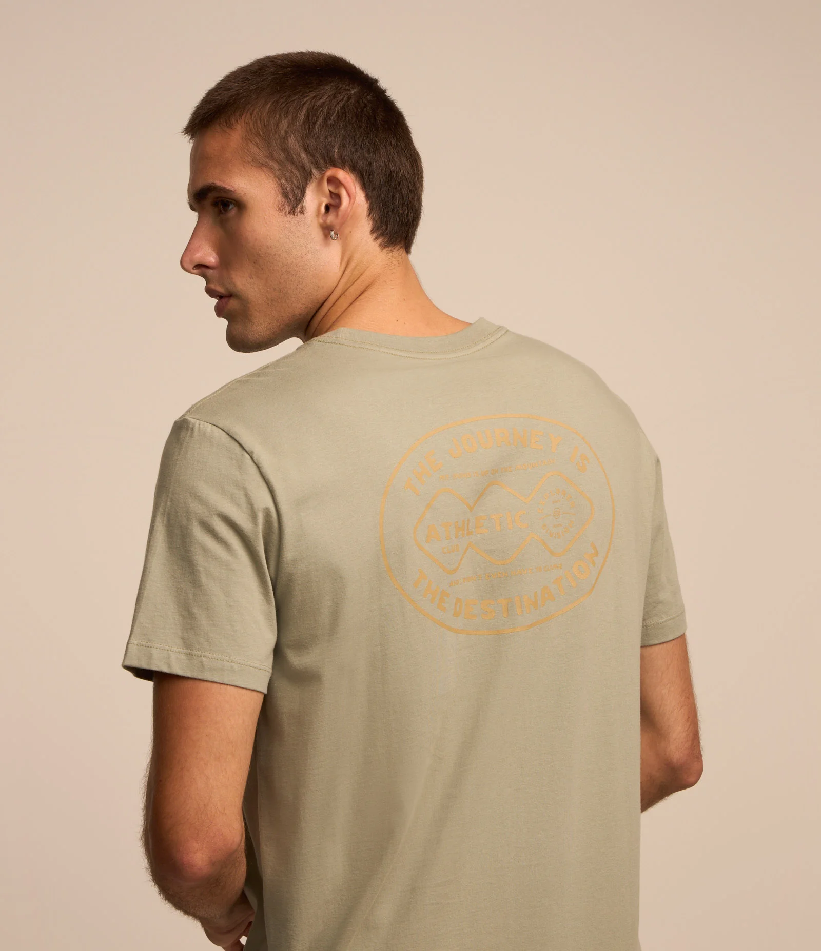 Camiseta Relaxed com Estampa The Journey is the Destination Cinza 1