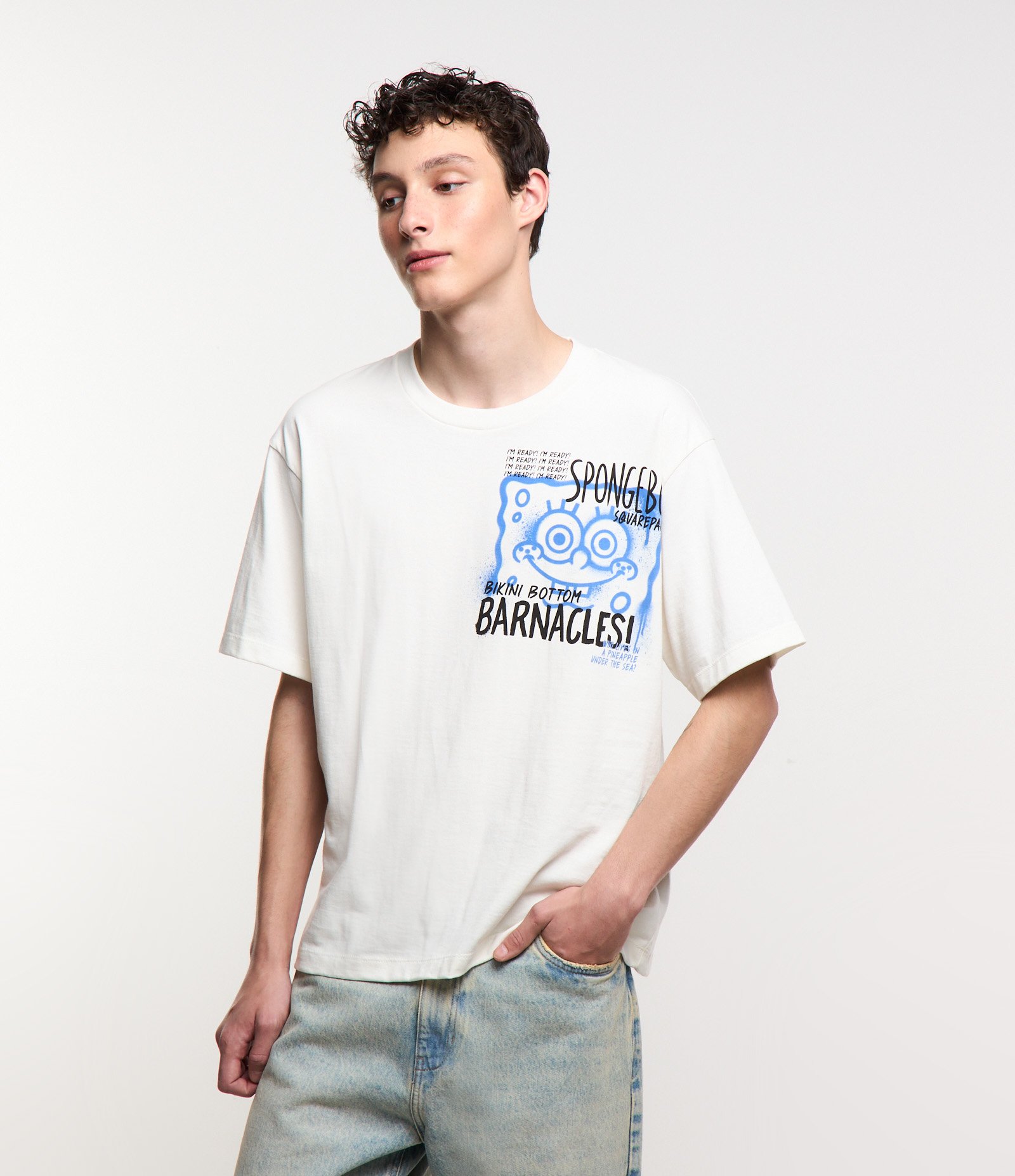Camiseta Boxy em Malhão com Estampa Bob Esponja Branco 4