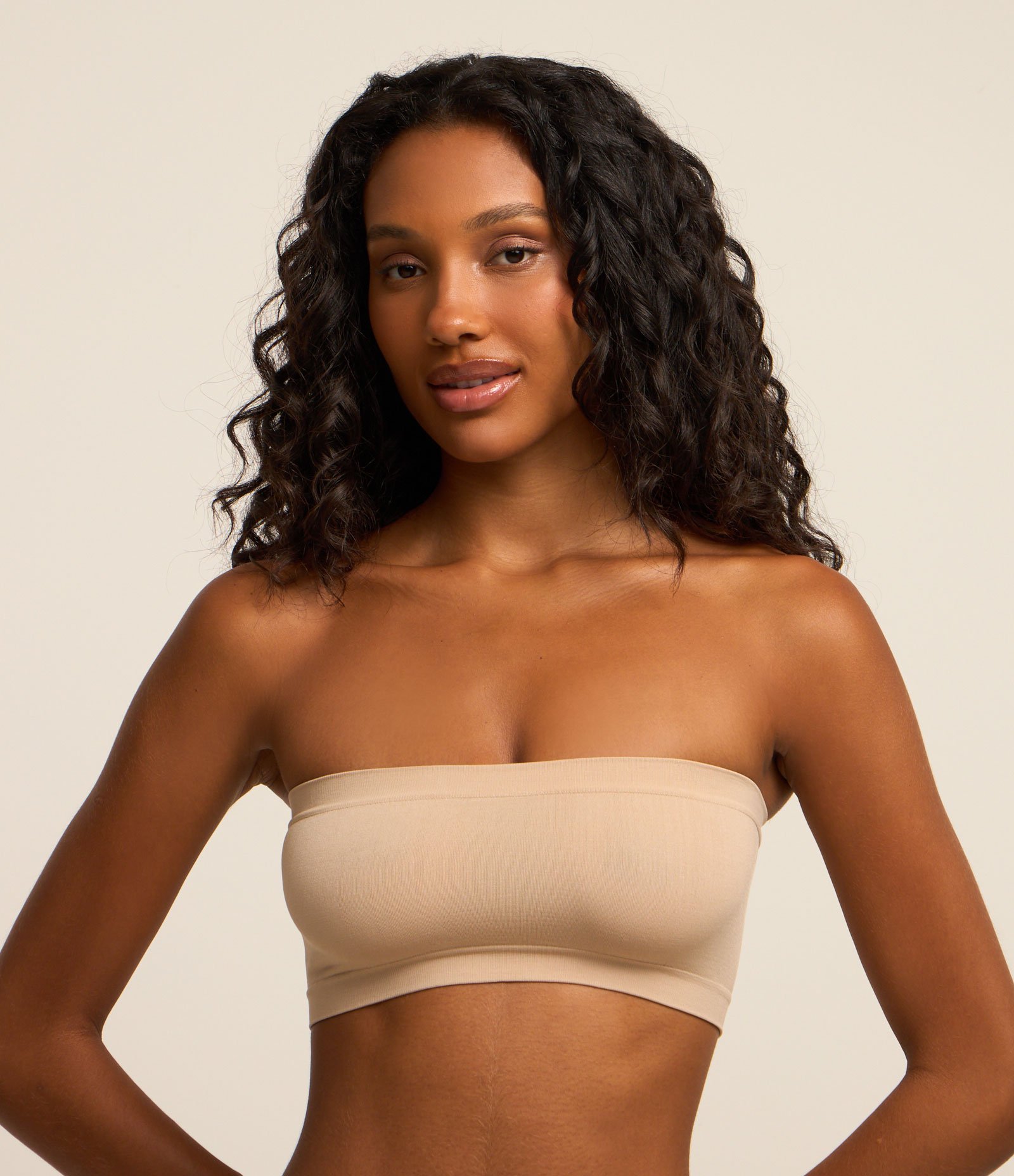 Sutiã Sem Alça em Poliamida Seamless Bege 1