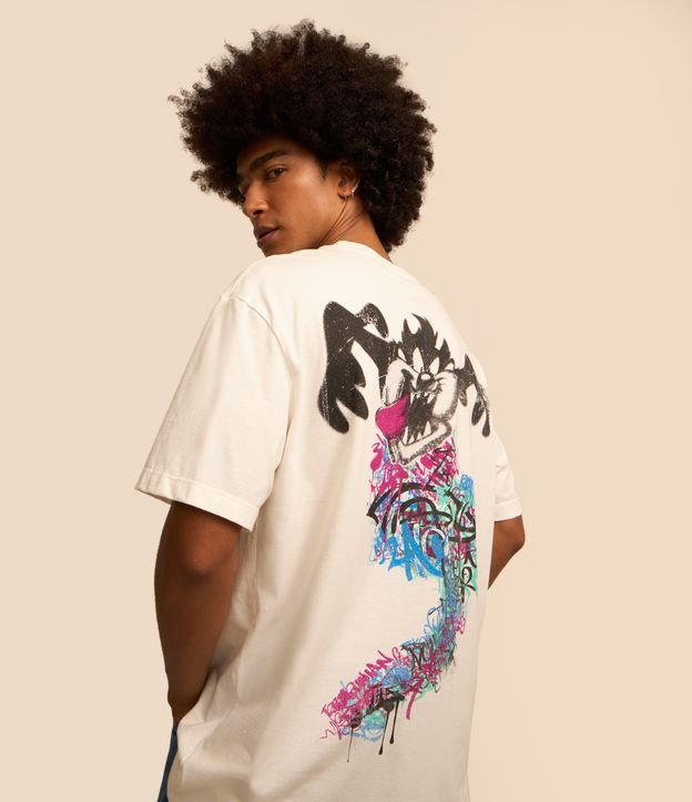 Camiseta Relaxed em Algodão com Estampa do Taz Mania