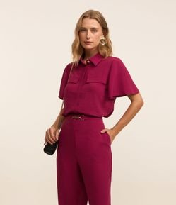 Camisa com Efeito Airflow e Vista Oculta