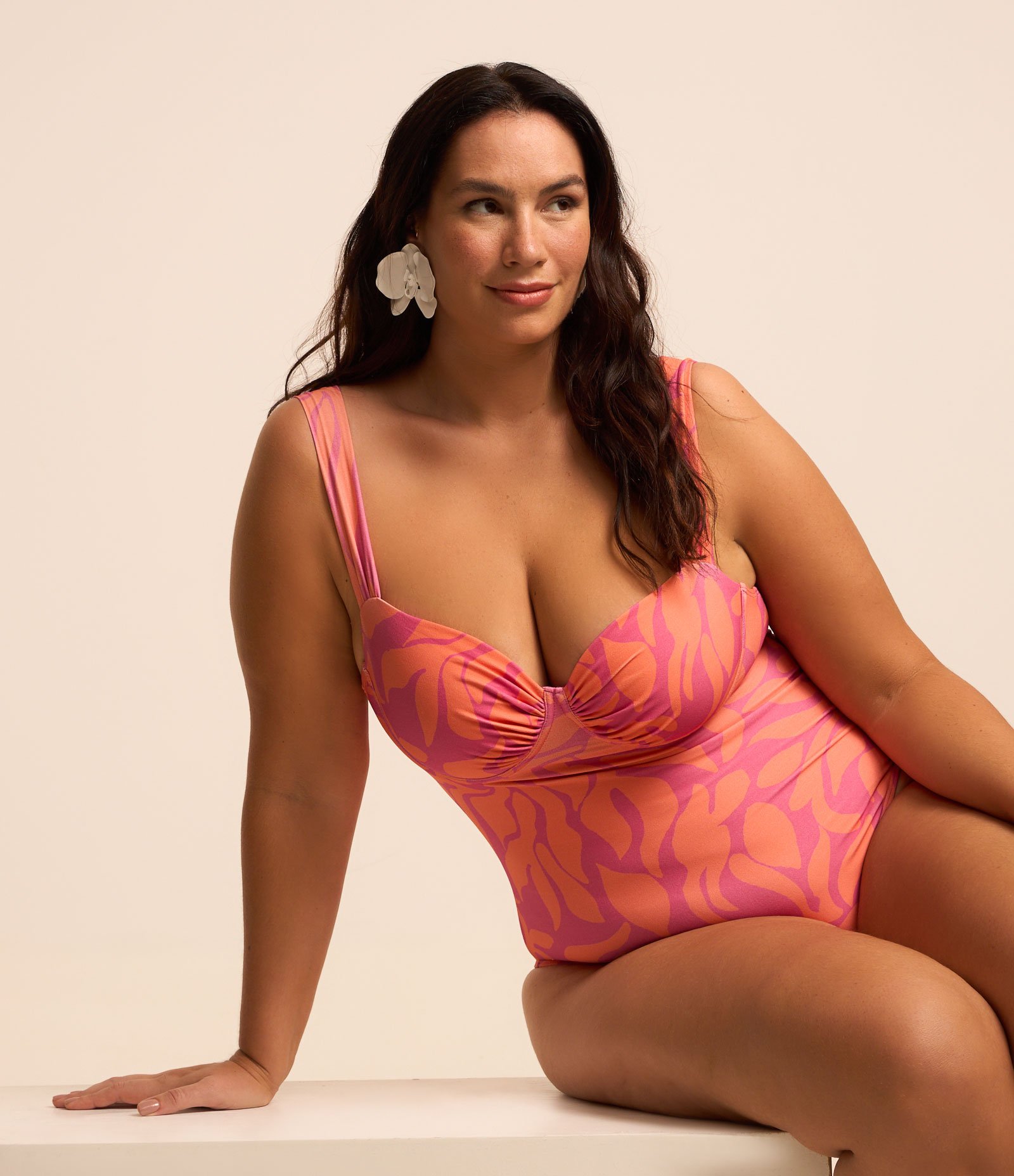 Maiô Meia Taça com Estampa Orgânica Curve & Plus Size Rosa/Laranja 1