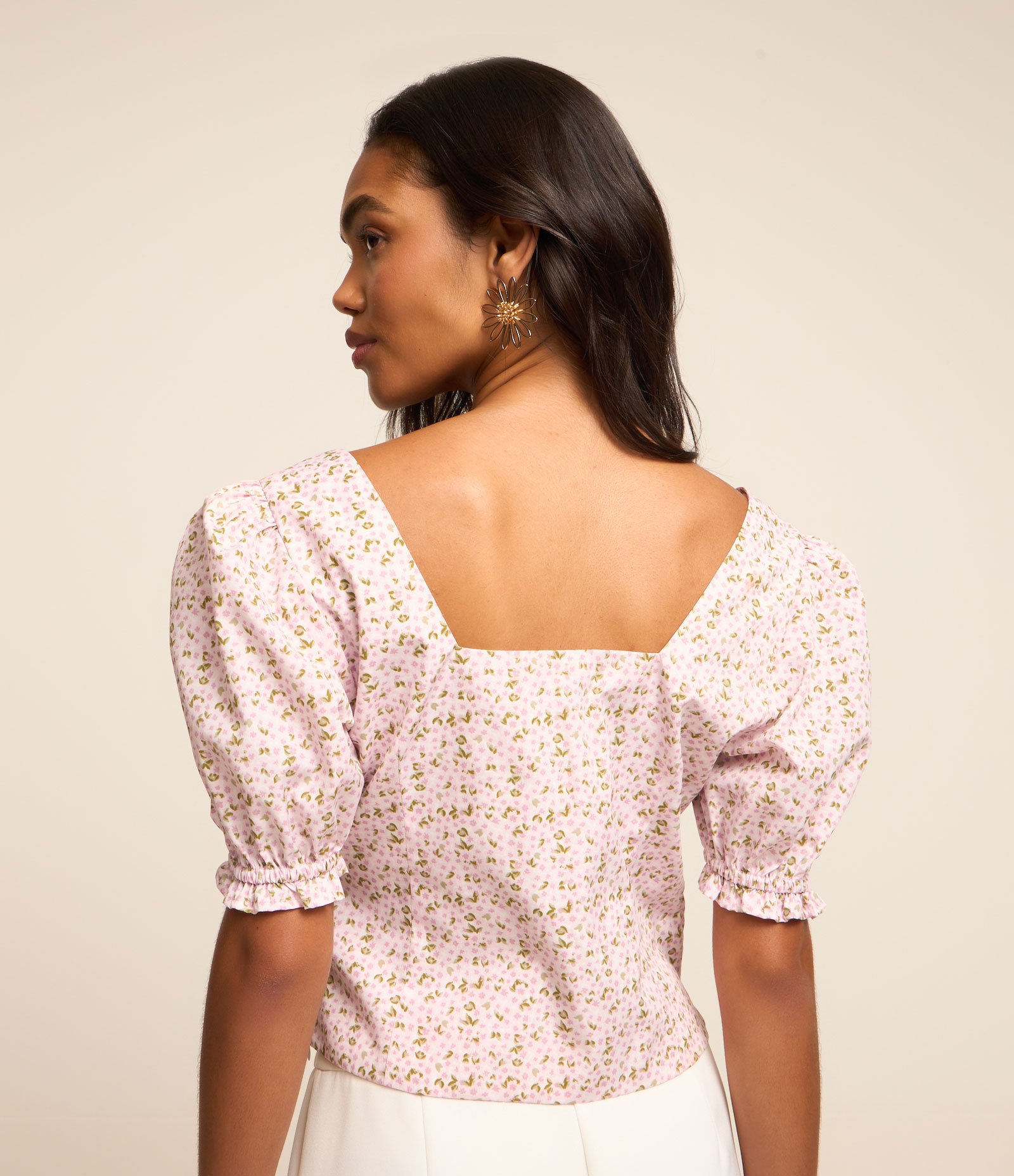 Blusa em Tricoline com Manga Bufante e Estampa Floral Rosa/ Branco 3