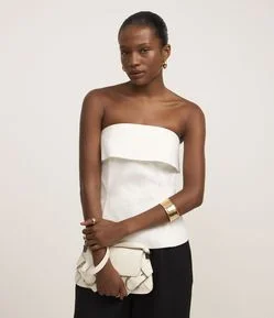 Blusa Tomara que Caia em Crepe com Dobra no Decote