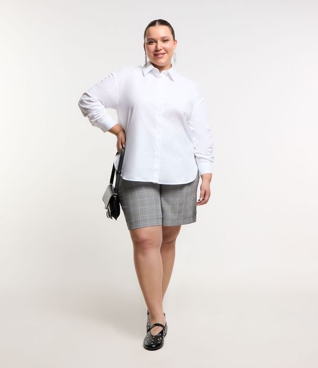 Camisa Básica Alongada em Tricoline Curve & Plus Size
