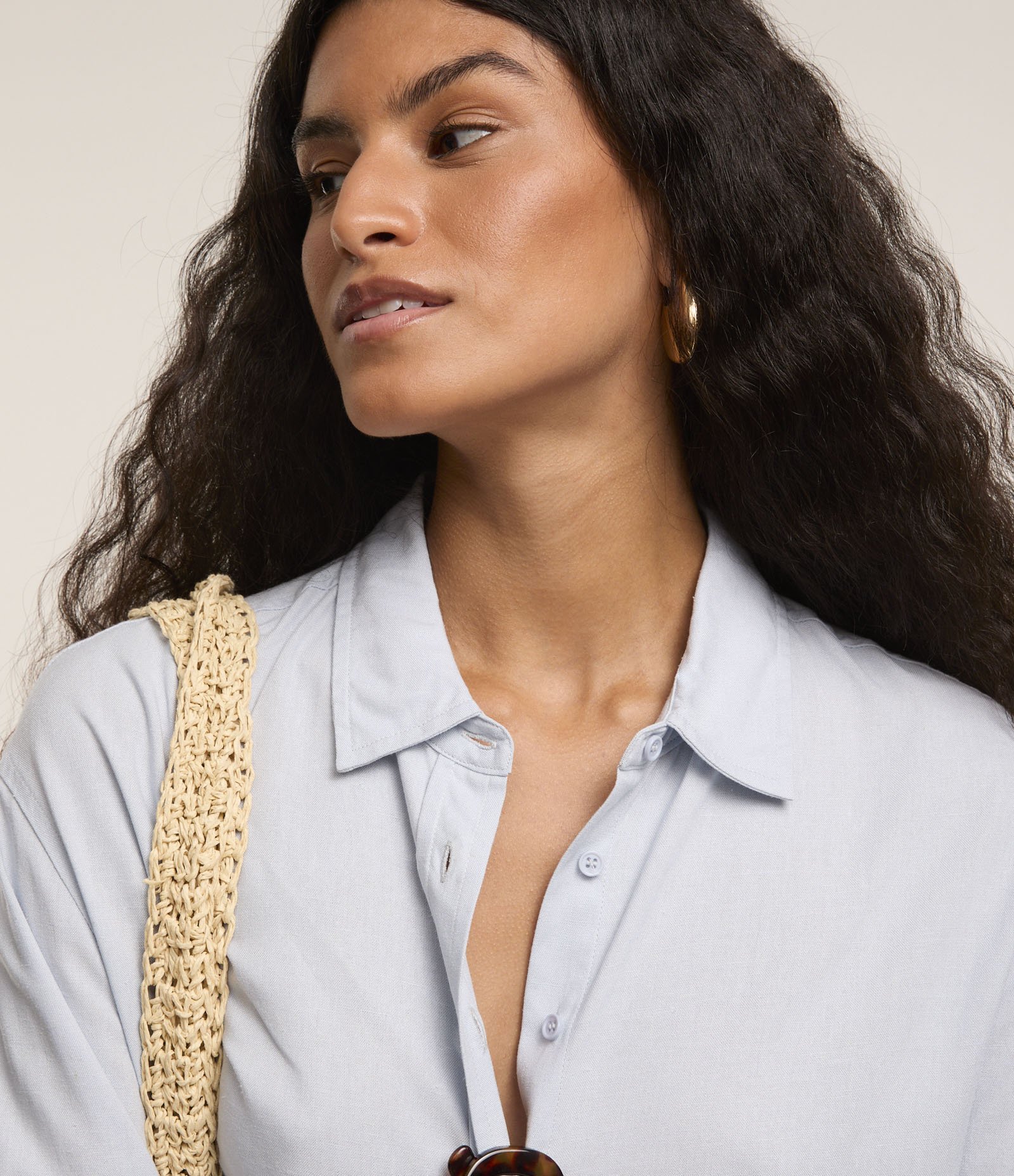 Camisa Viscolinho com Abotoamento Frontal Azul 4