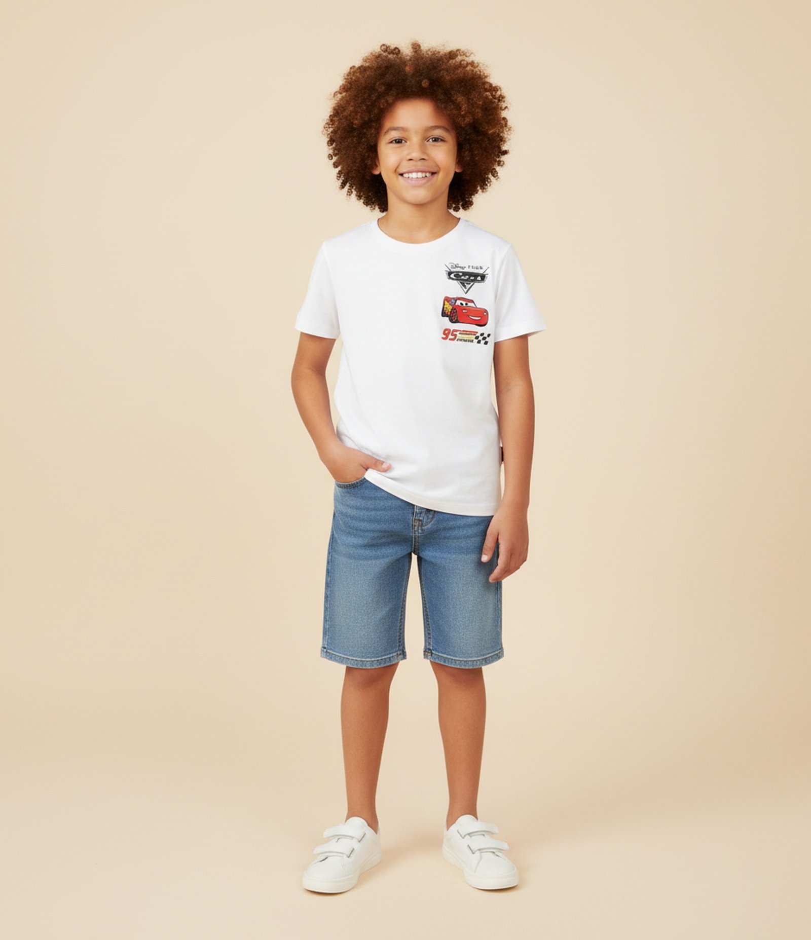 Camiseta Comfort Infantil com Estampa Relâmpago McQueen - Tam 3 a 10 Anos Branco 1