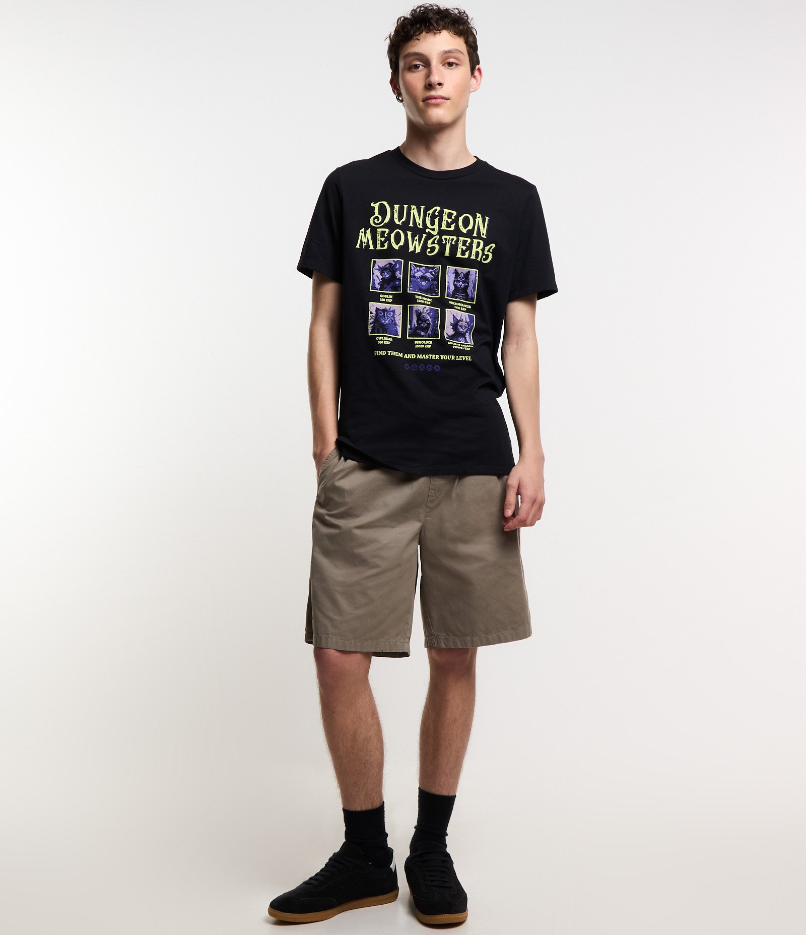 Camiseta Regular em Algodão com Estampa Gungeon Mewsters Preto 2