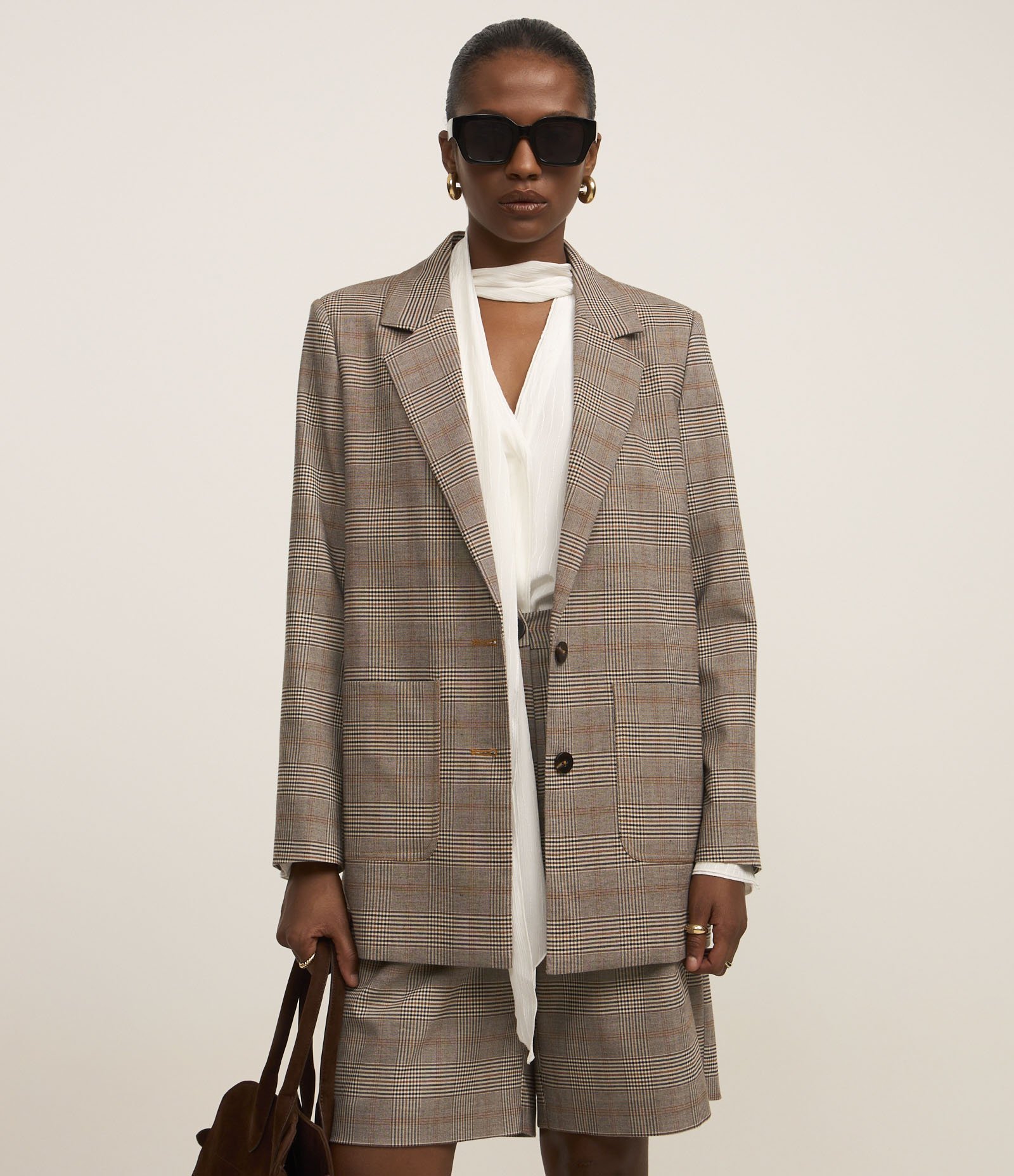 Blazer Oversized em Alfaiataria Xadrez Marrom 1