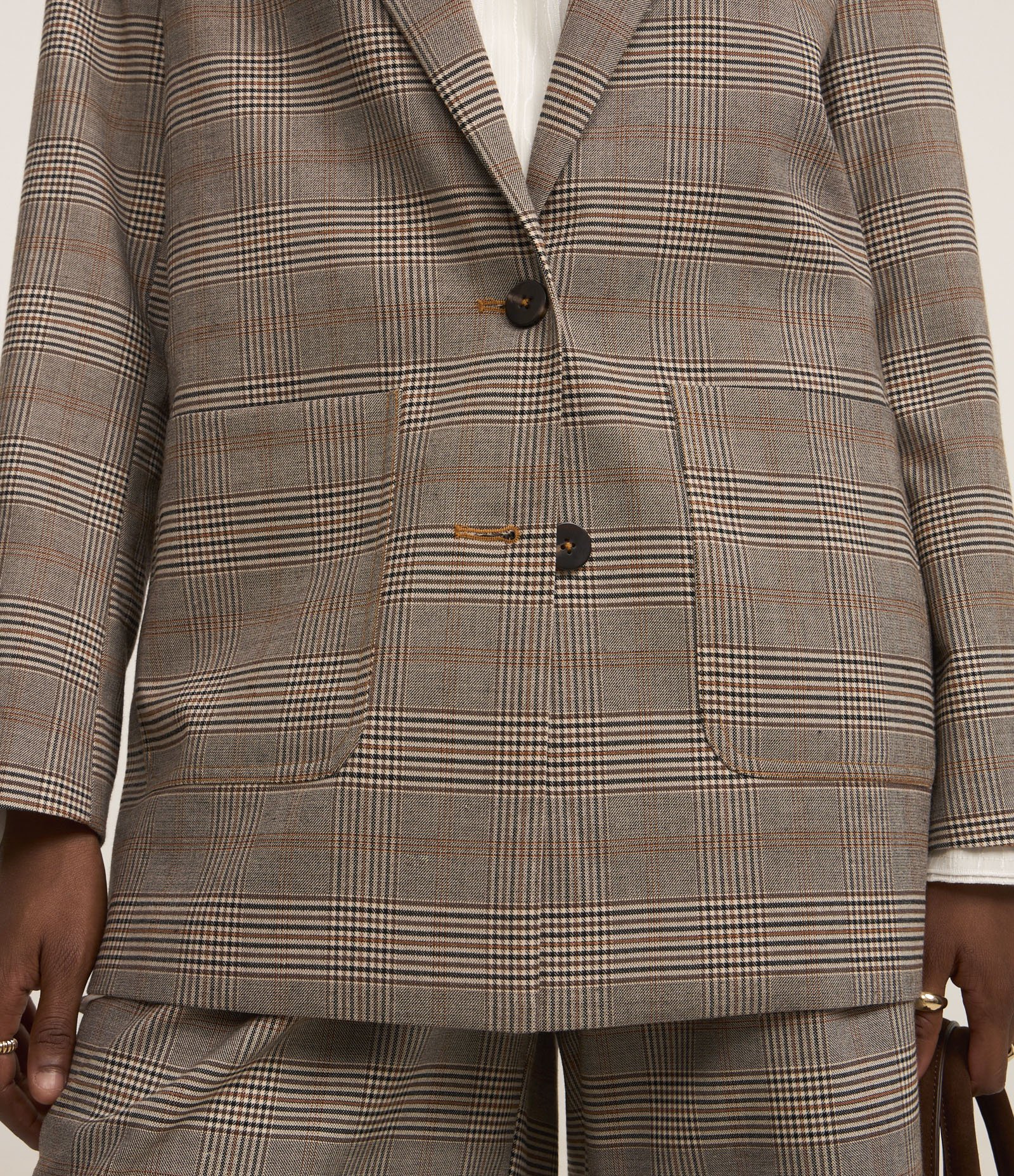 Blazer Oversized em Alfaiataria Xadrez Marrom 3