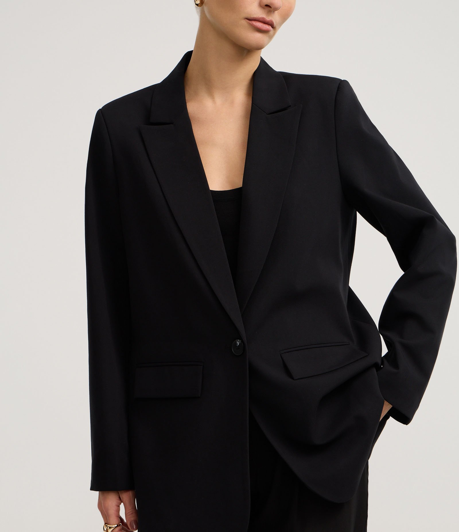 Blazer Oversized Alfaiatado com Botão Único Preto 5