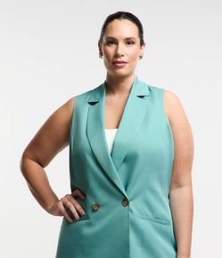 Colete Alongado Alfaiatado e Botões Duplos Curve & Plus Size