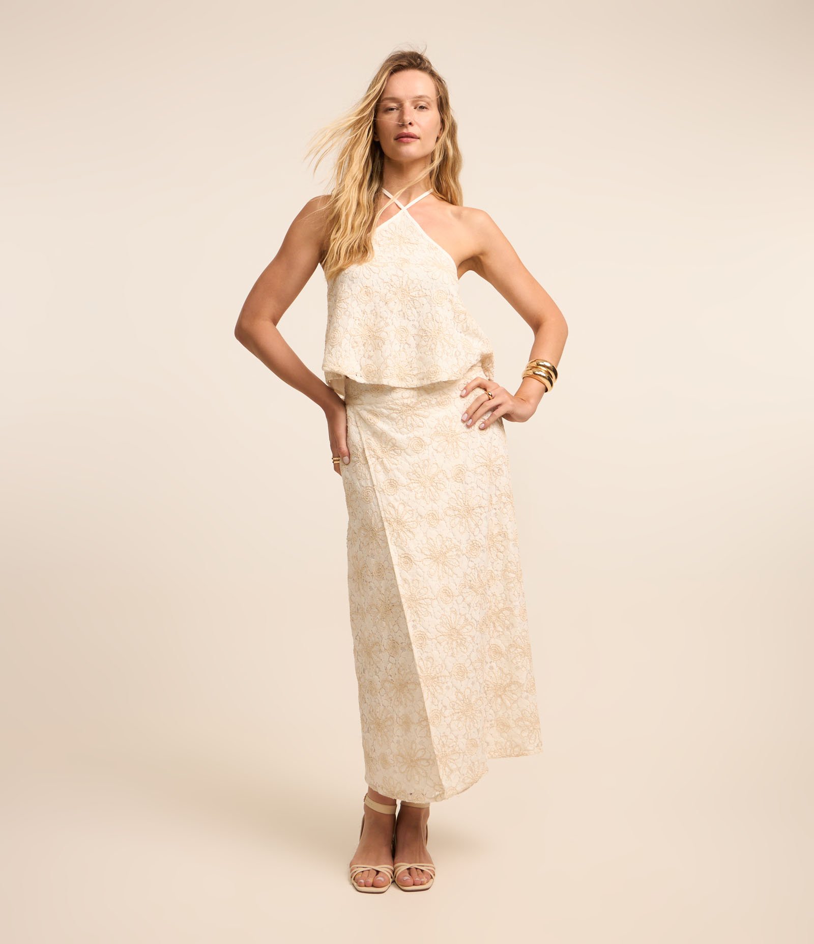 Blusa Texturizada com Renda e Alças Transpassadas Off White 2