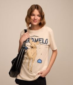 Camiseta Alongada em Algodão com Estampa 
Caramelo