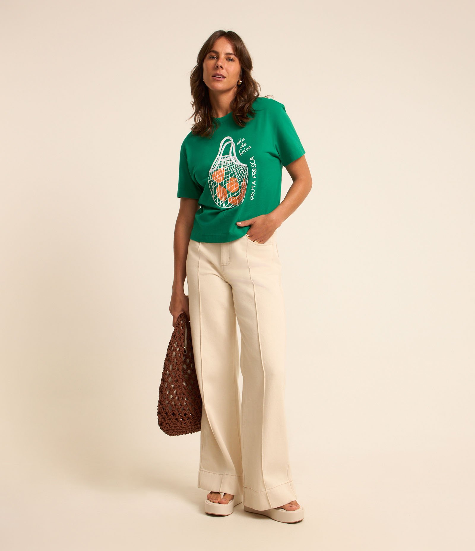 Camiseta em Algodão com Estampa Dia de Feira Fruta Fresca Verde 2