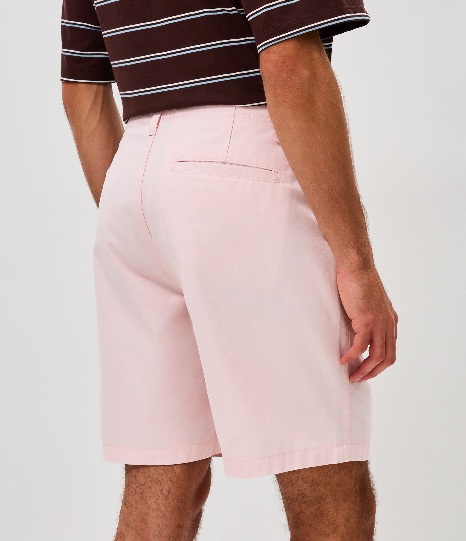 Bermuda Slim Alfaiataria em Sarja com Bolsos Rosa 3