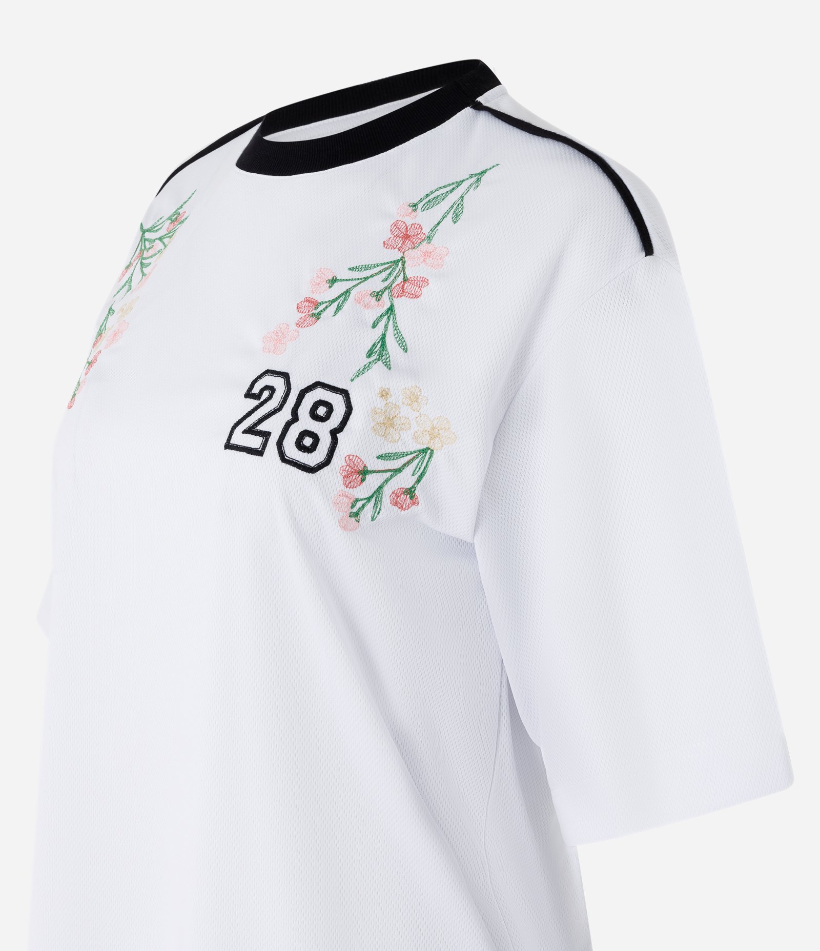 Blusa Esportiva em Tecnologia Dry com Bordado Floral e Numérico Branco 6