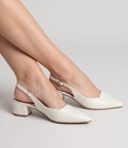 Sapato Scarpin Slingback em PU com Estampa Croco