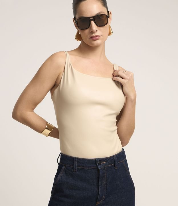 Cor: Bege | Tamanho: G