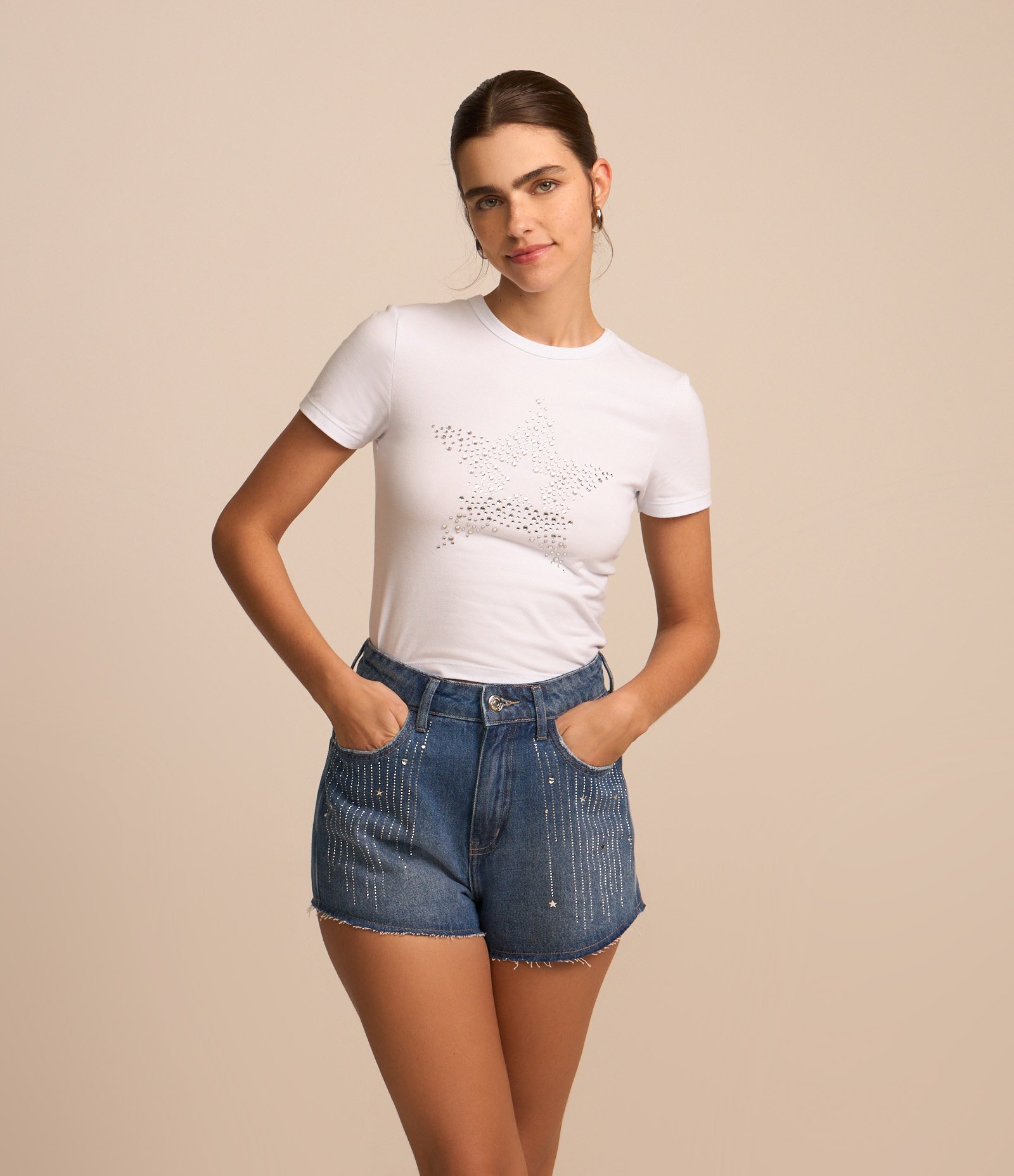 Short Cintura Alta em Jeans Tirinhas de Brilhos e Estrelas Azul 1
