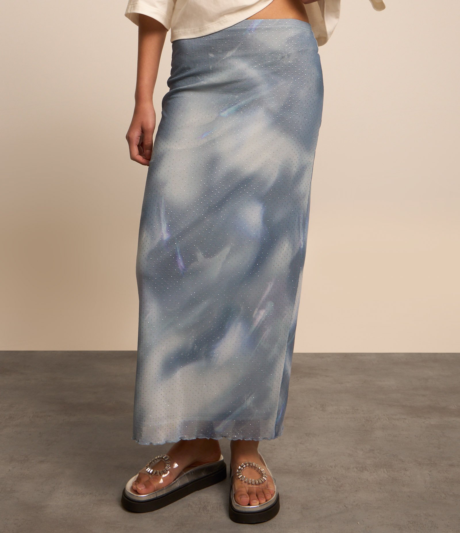Saia New Midi em Tule com Glitter e Fenda Azul 3