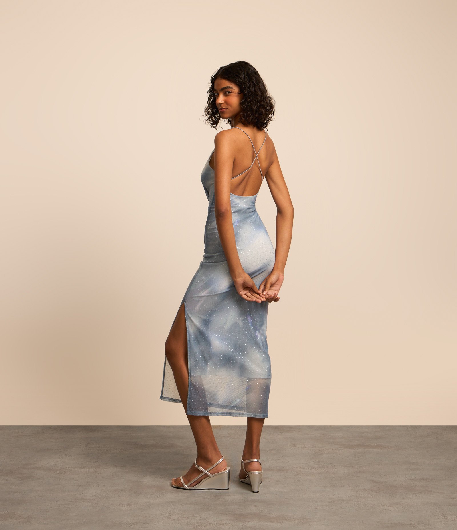 Vestido New Midi em Tule com Manchado Abstrato e Glitter Flocado Azul 4