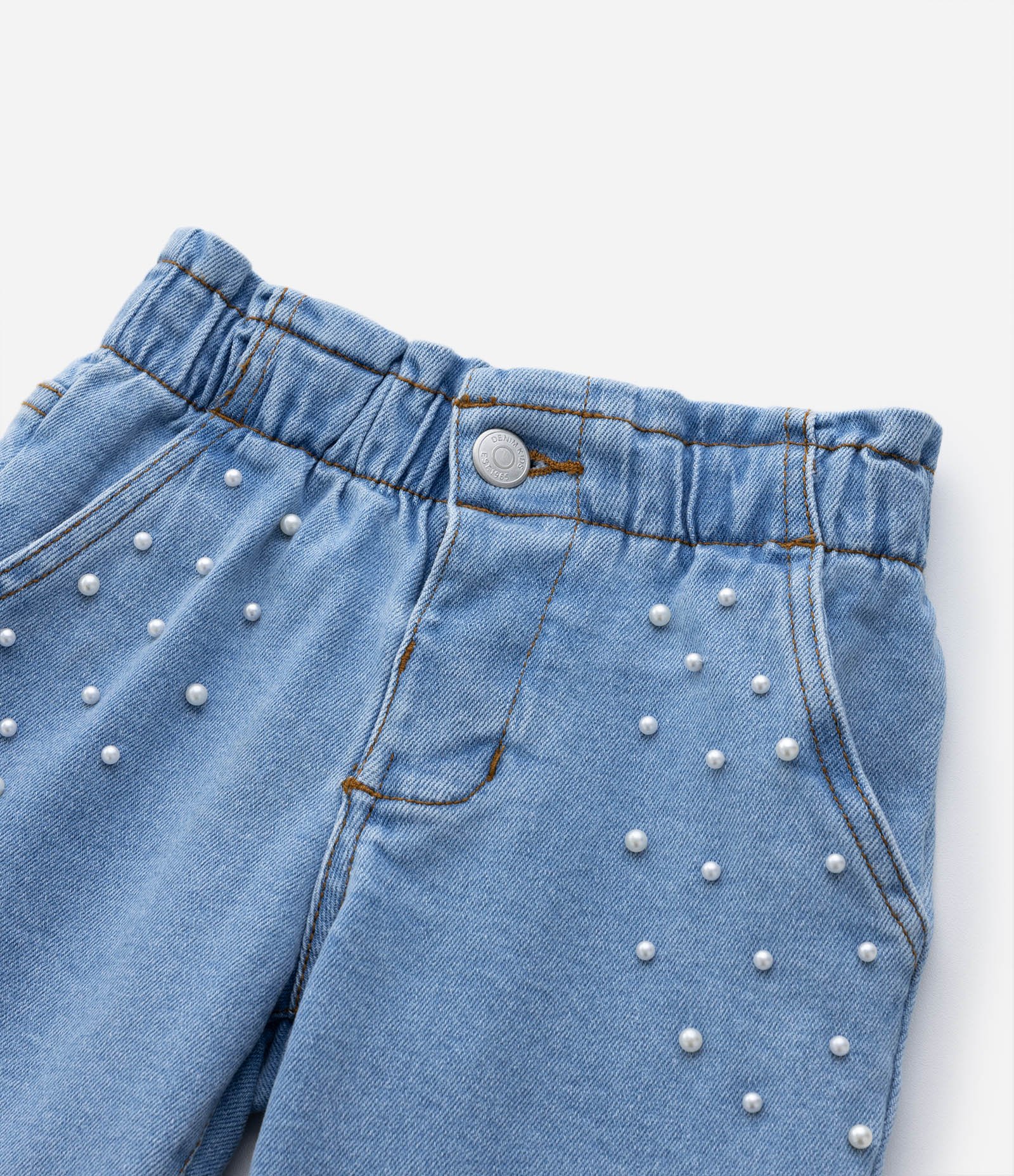 Calça Clochard Infantil em Jeans com Pérolas Aplicadas - Tam 1 a 5 Anos Azul 3