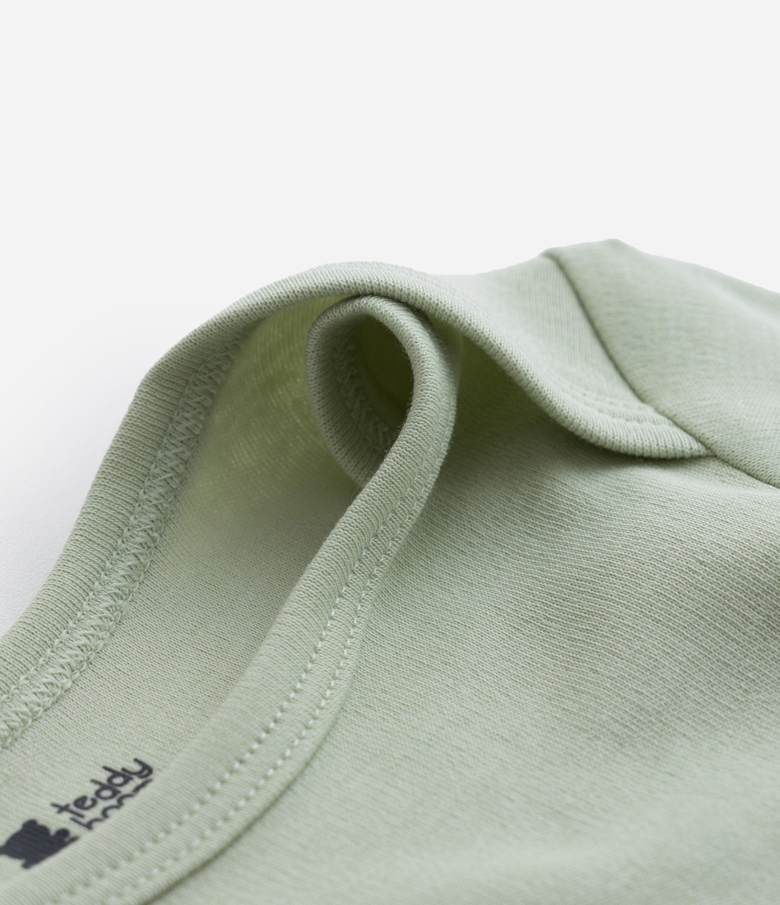 Kit 02 Bodies em Suedine com Estampa Mini Ícones - RN a 18 meses Verde/Branco 5