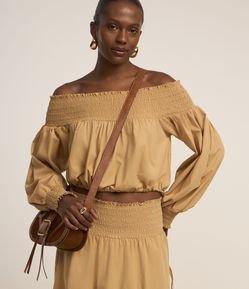 Blusa em Tricoline Ombro a Ombro com Lastex no Decote