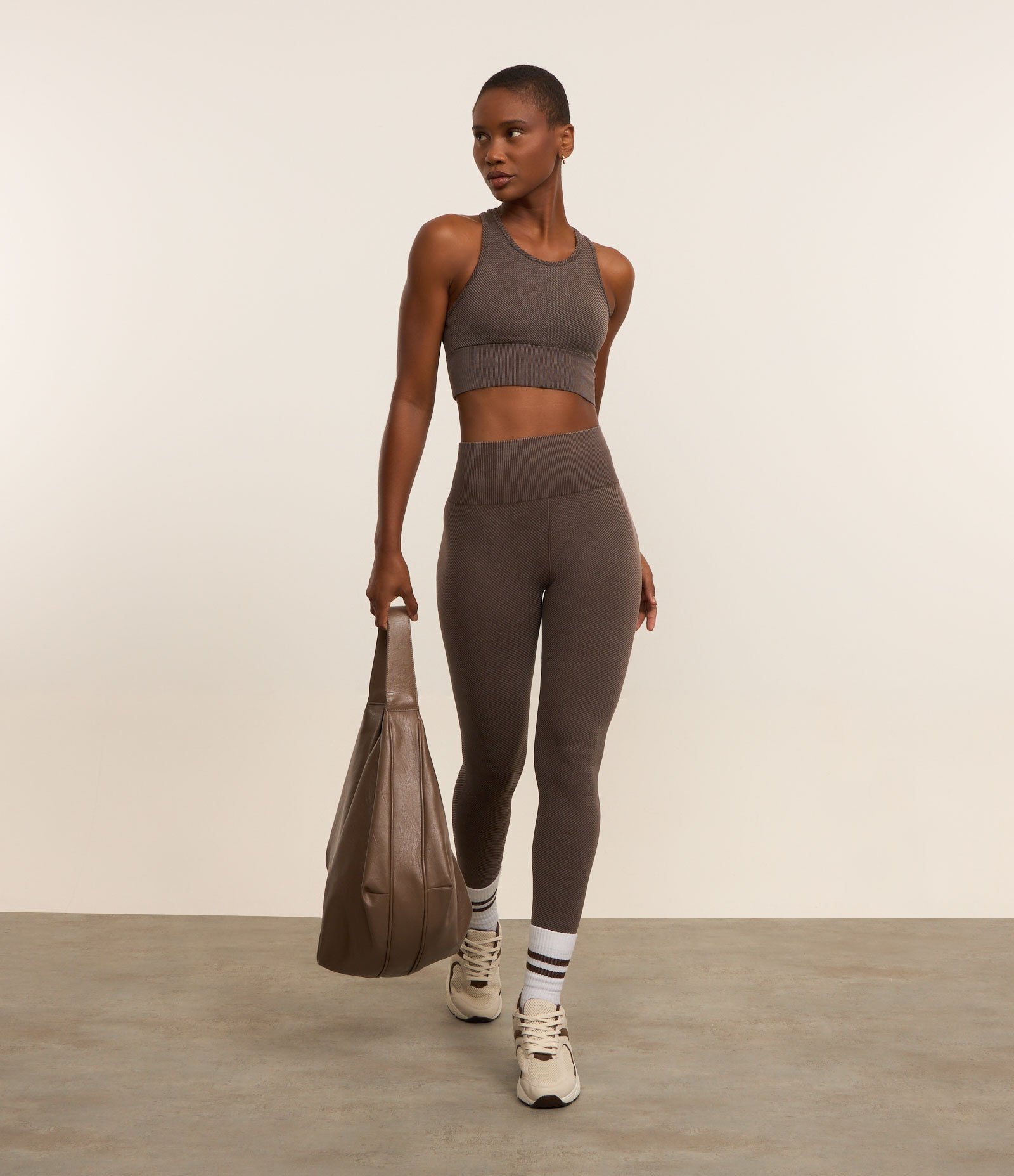 Calça Legging Esportiva em Poliamida com Efeito Lavado Marrom 1