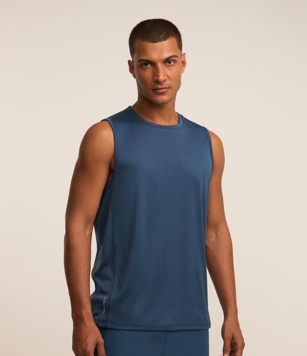 Regata Esportiva sem Estampa