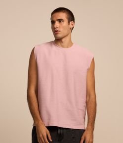 Regata Boxy Texturizada com Corte a Fio