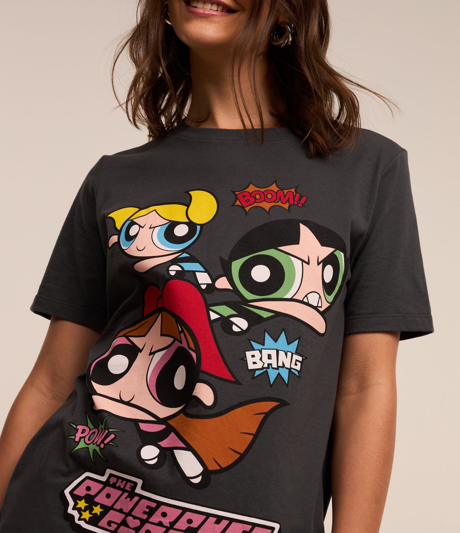Camiseta Alongada em Algodão com Estampa Powerpuff Girls Cinza 3