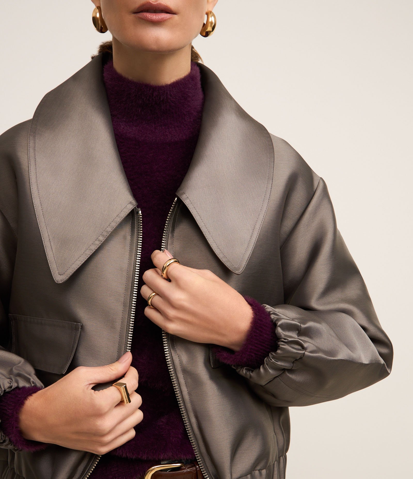 Jaqueta em Crepe com Lapela Robusta na Gola Cinza 3