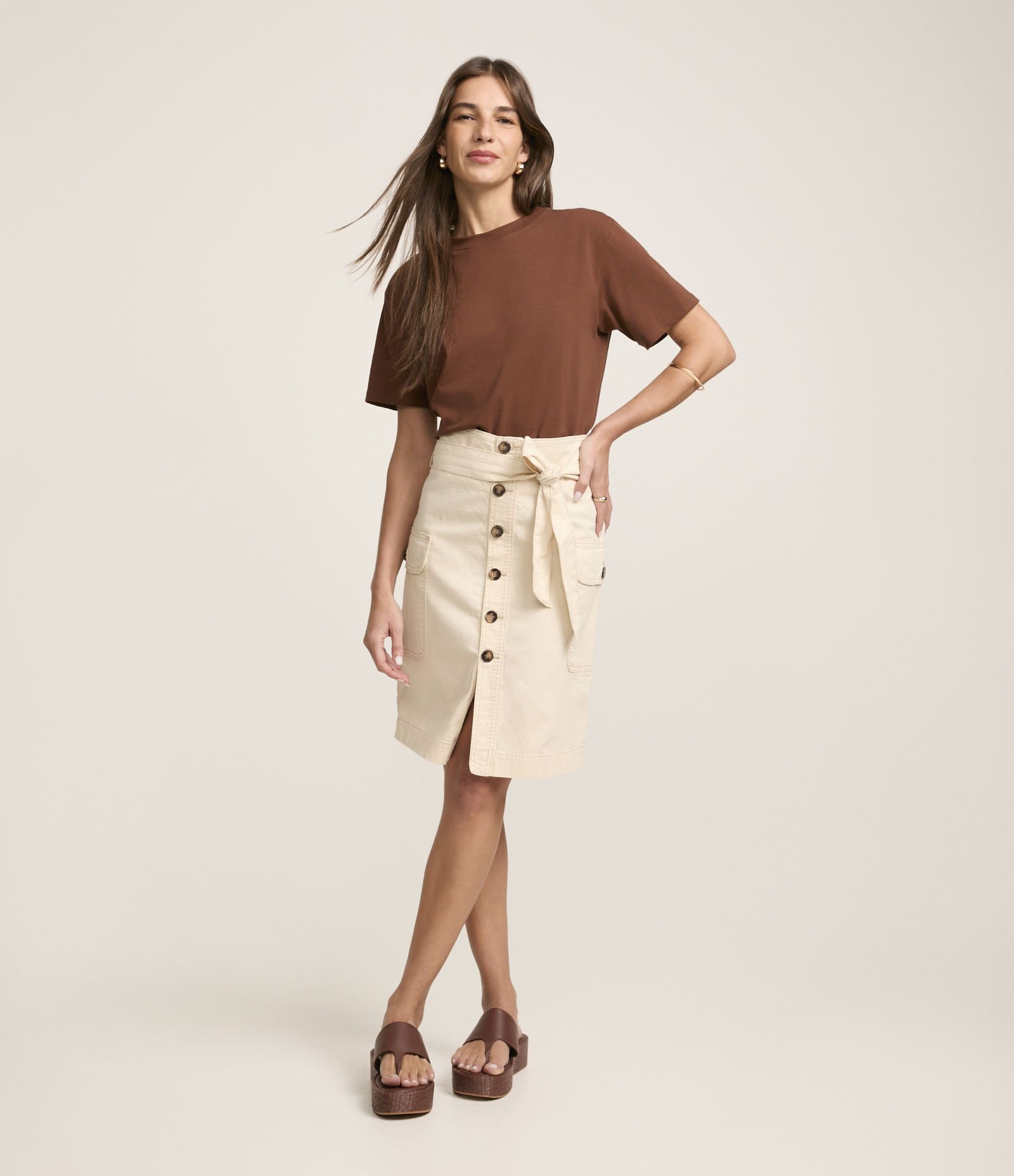 Saia Clochard em Sarja com Abotoamento Frontal e Amarração Off White 1