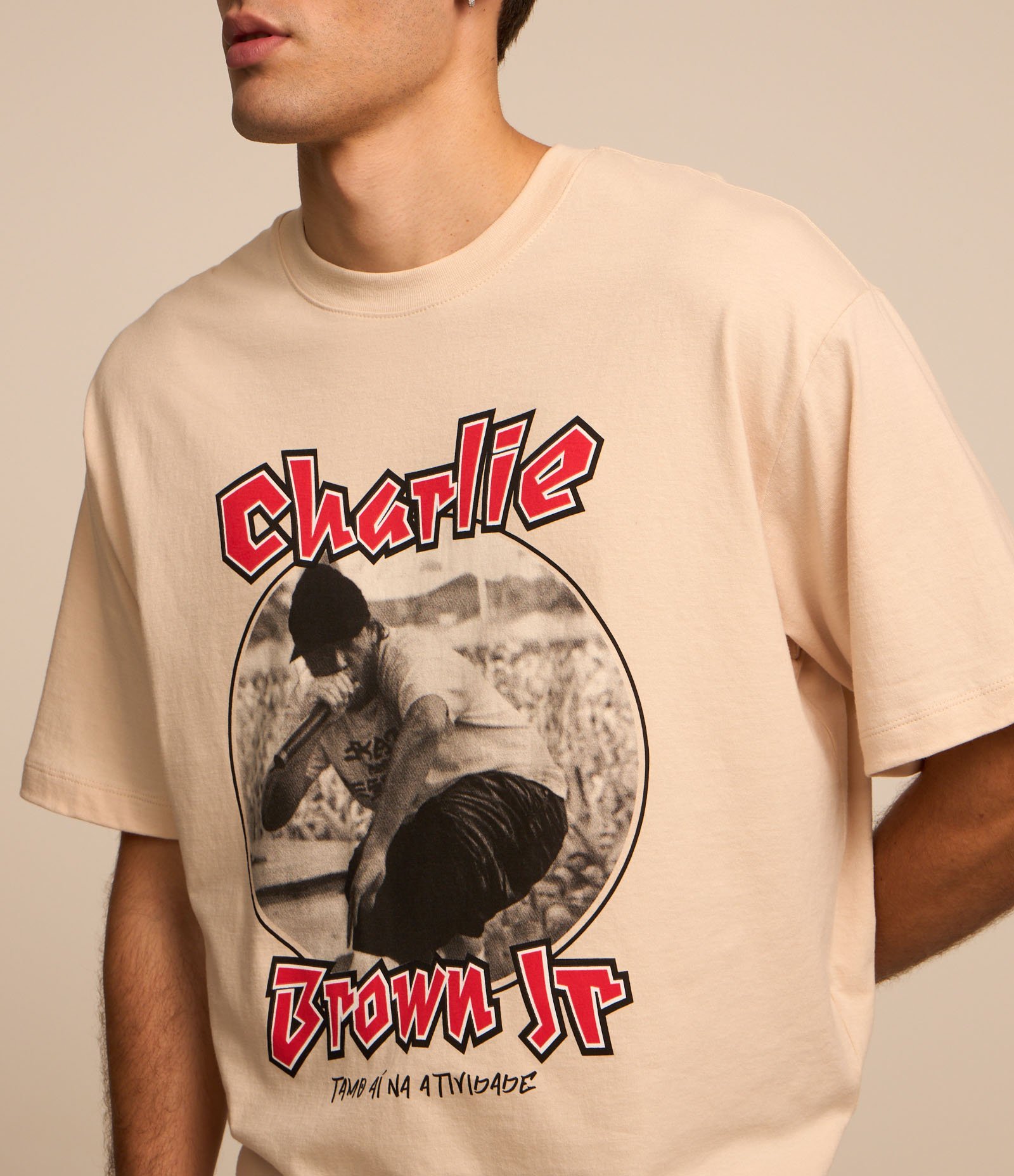 Camiseta Boxy em Algodão com Estampa Charlie Brown Jr Rosa 3
