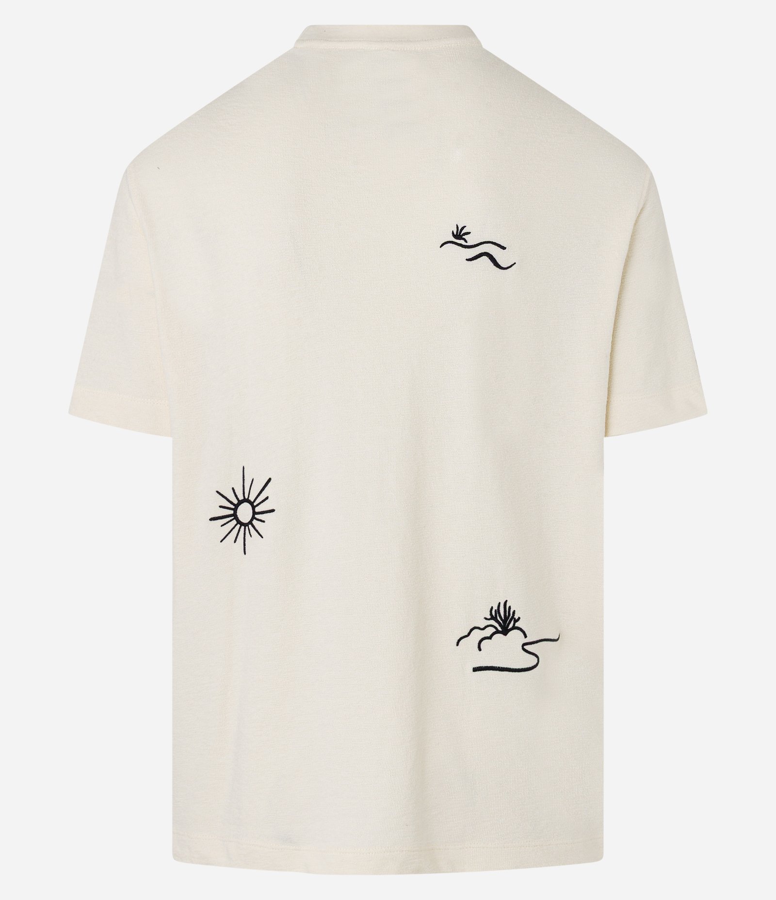 Camiseta Relaxed com Textura e Estampa Bordada de Coqueiros e Sol Bege 7