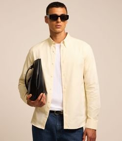 Camisa Regular Básica em Oxford