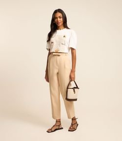 Calça Reta Alfaiatada com Cinto Laço e Frisos