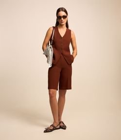 Bermuda Jorts Reta Alfaiatada com Frisos