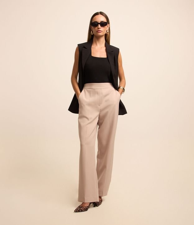 Calça Wide Leg Alfaiatada com Elástico no Cós