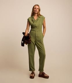 Macacão Longo em Sarja com Fivela Lateral