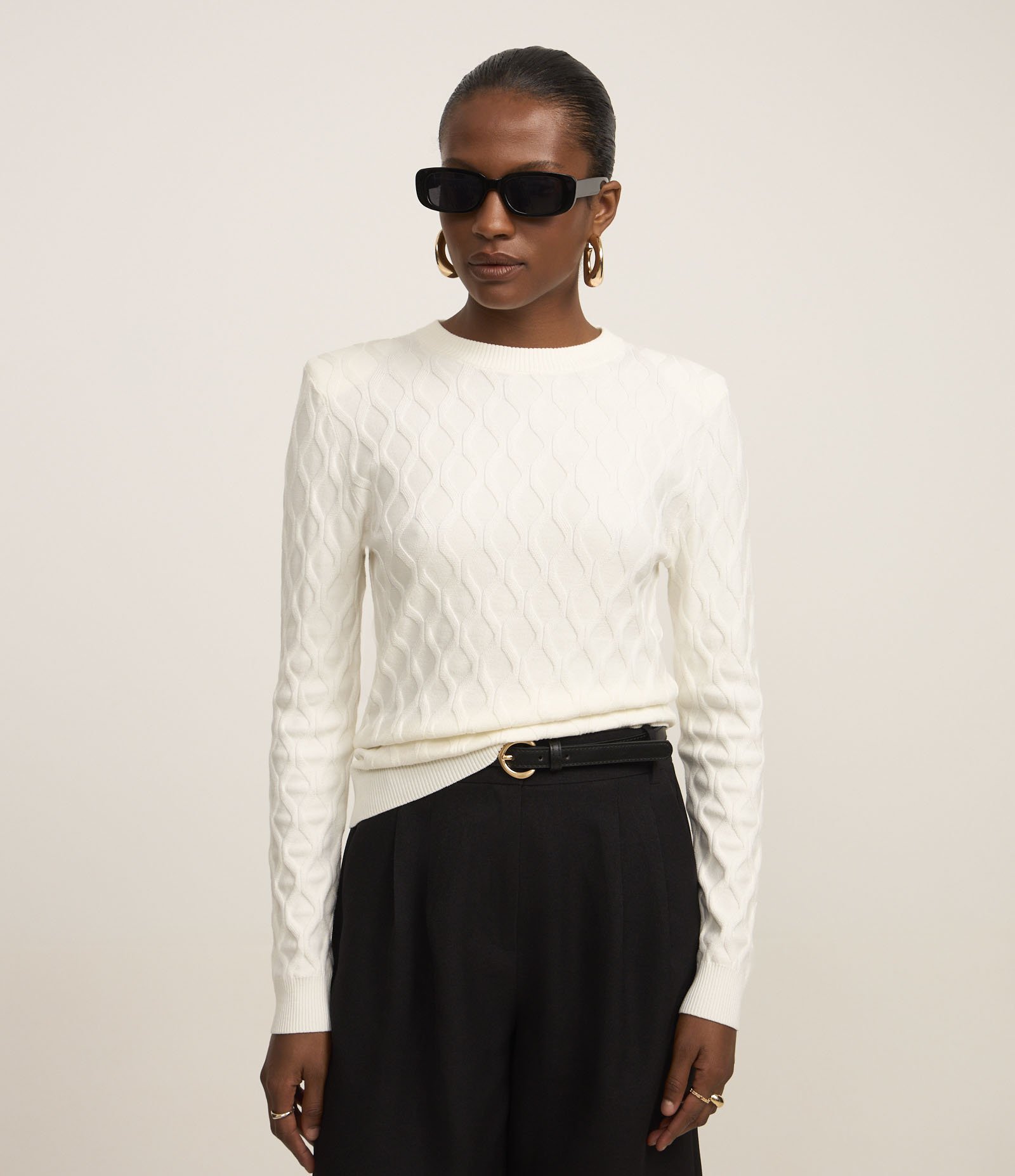 Blusa em Tricô com Ombreira e Textura Branco 1