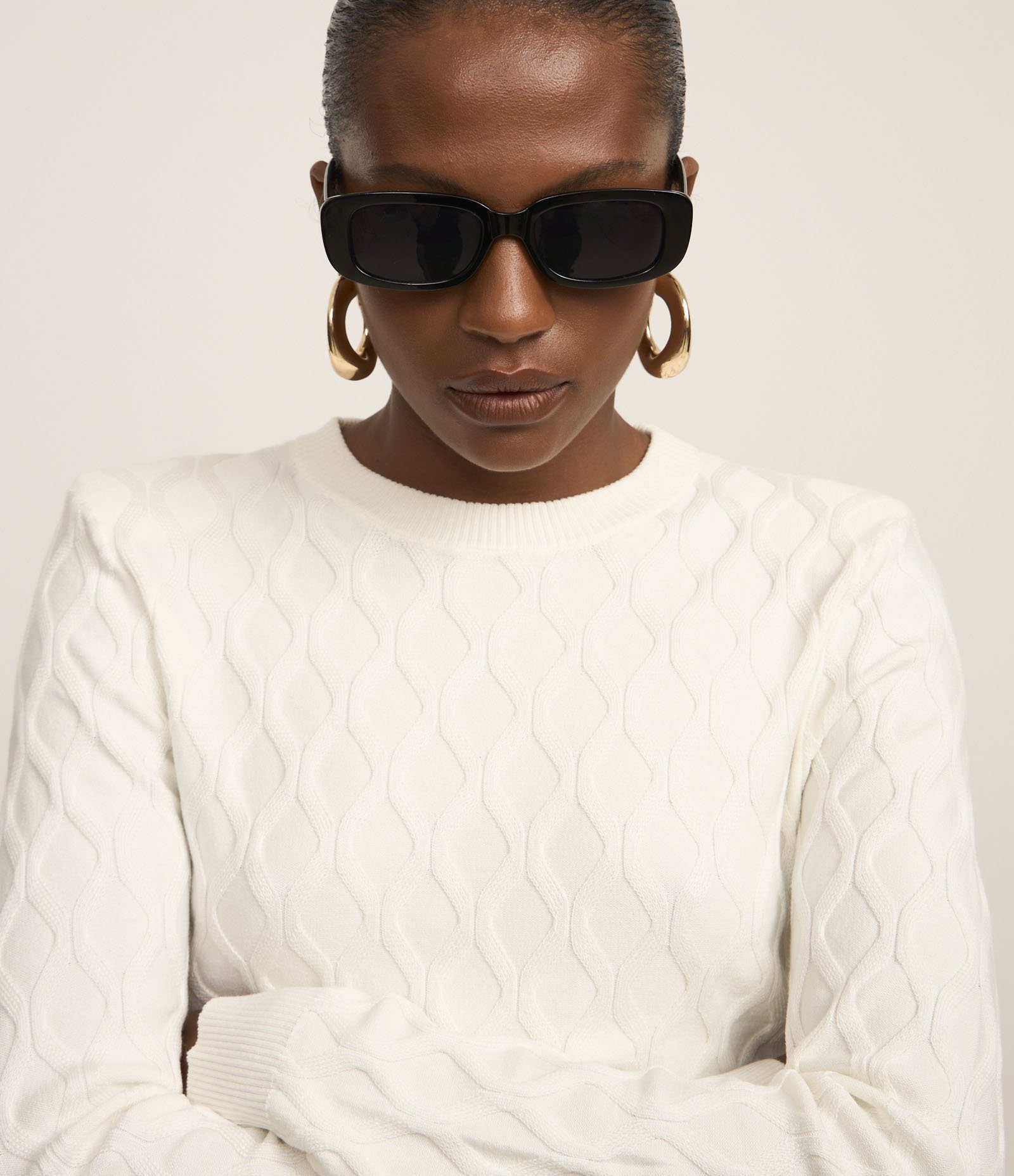 Blusa em Tricô com Ombreira e Textura Branco 4