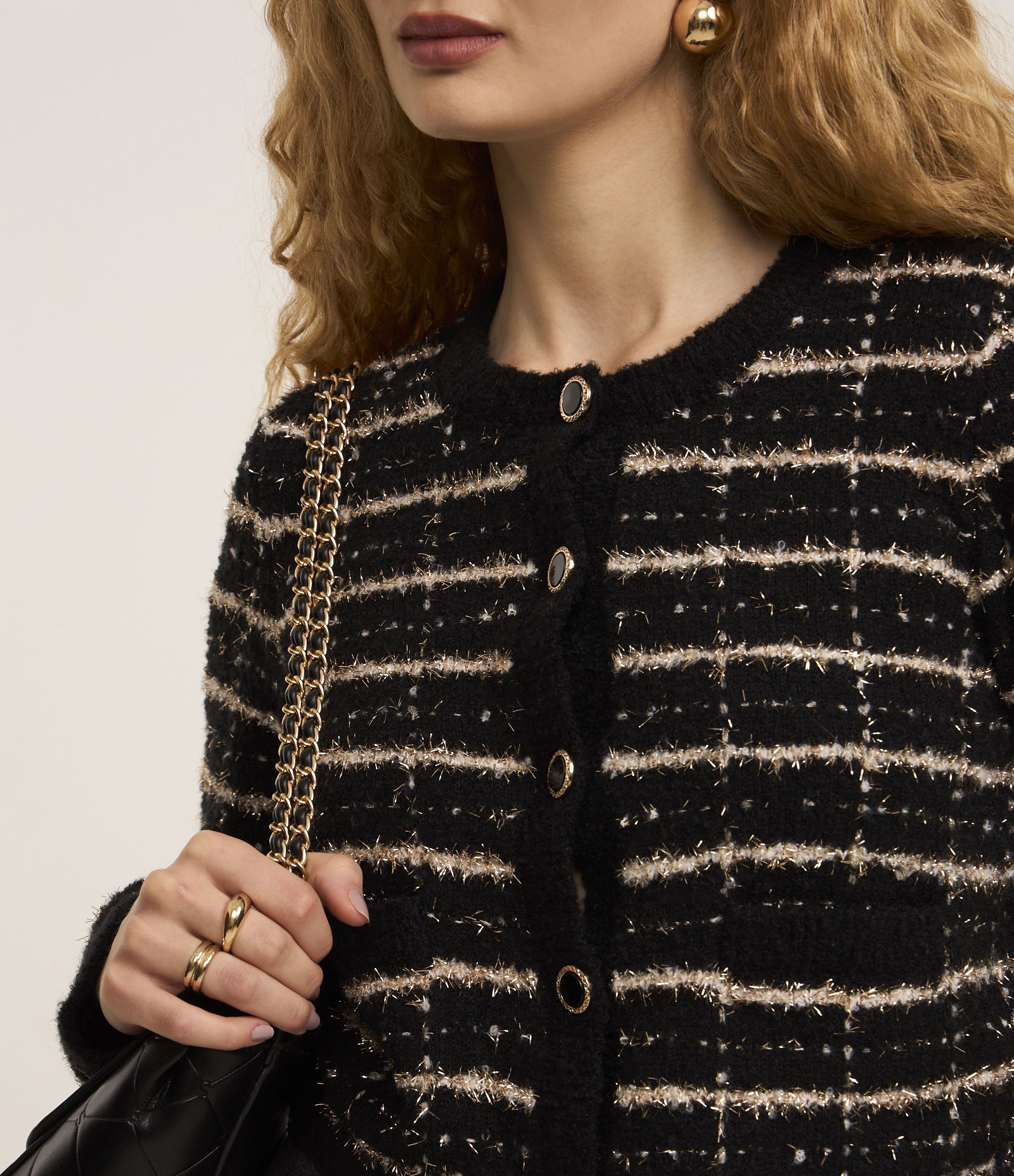 Cardigan Cropped em Tweed Xadrez Preto 4