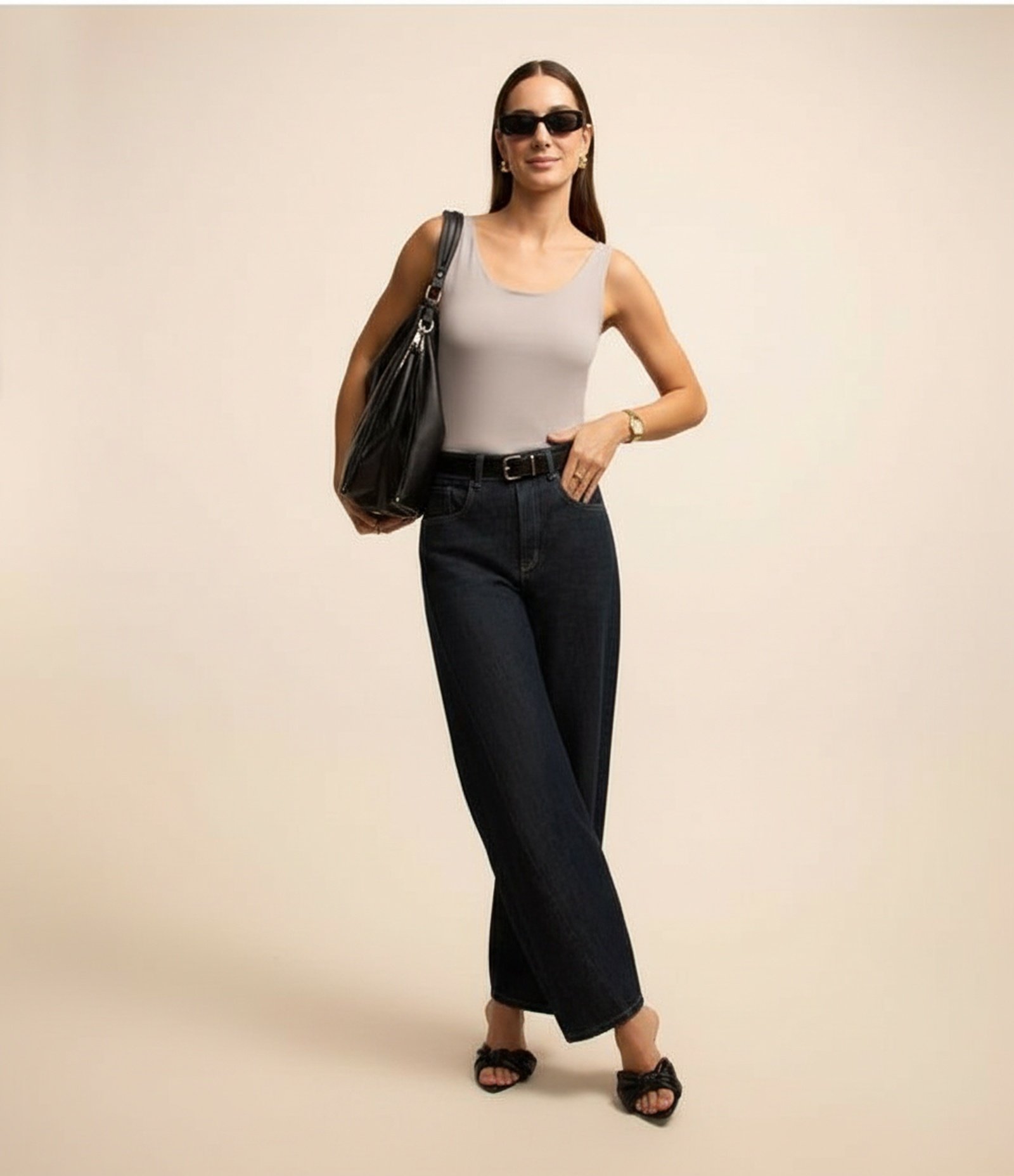 Blusa em Poliamida com Decote U e Alça Larga Cinza 4