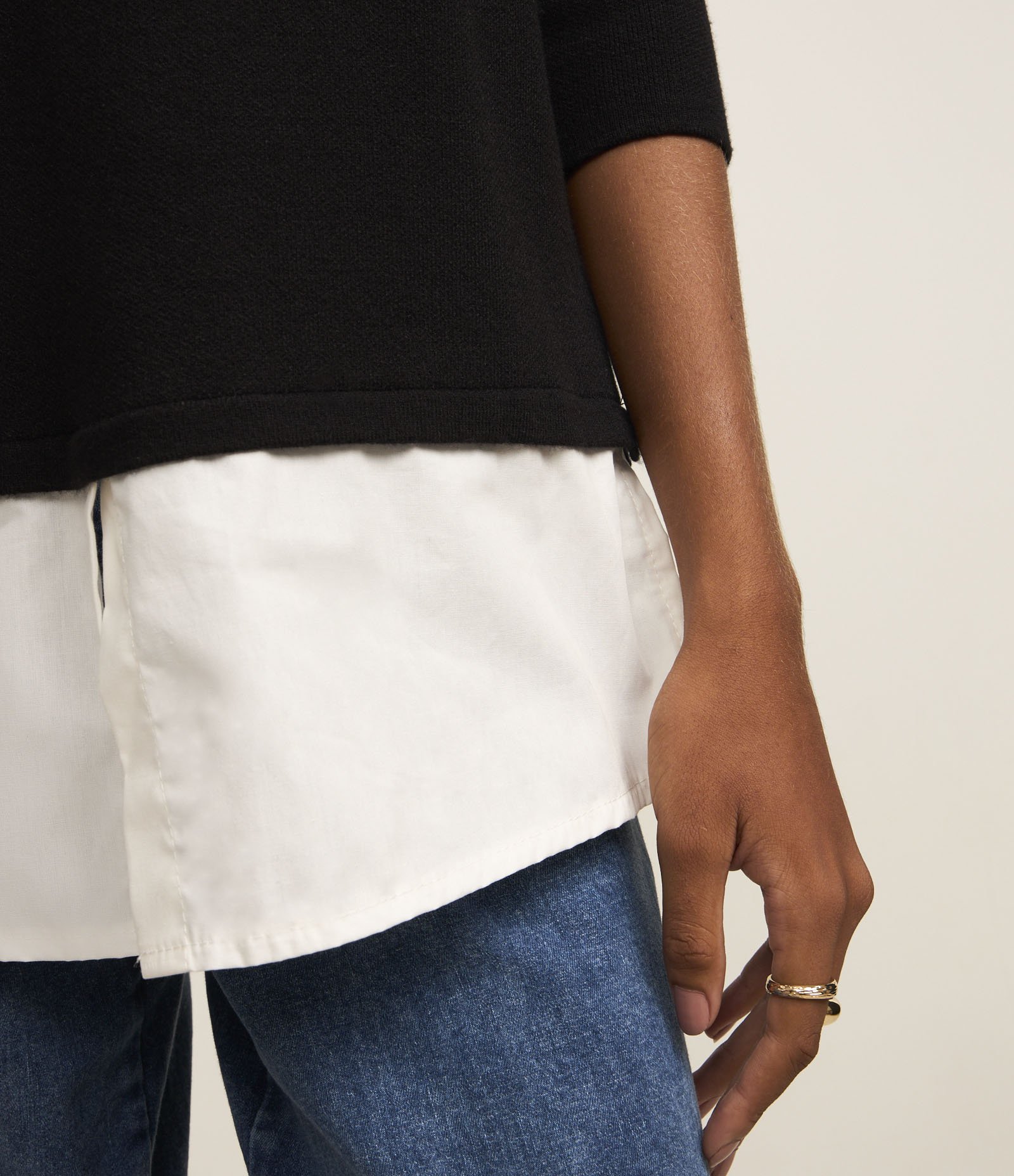 Suéter em Tricô com Barra Sobreposta Preto 3