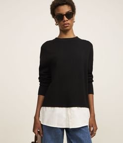 Suéter em Tricô com Barra Sobreposta