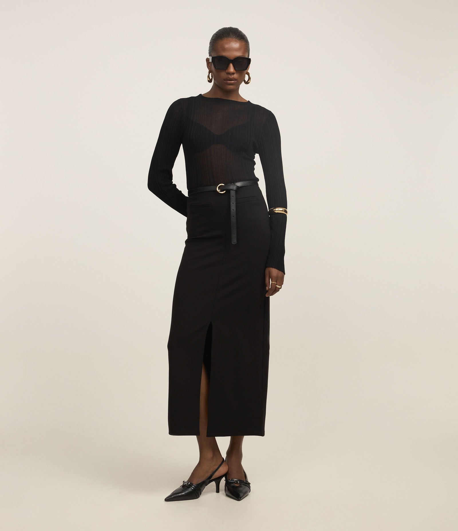 Saia New Midi em Ponto Roma com Fenda Frontal e Bolsos Embutidos Preto 1